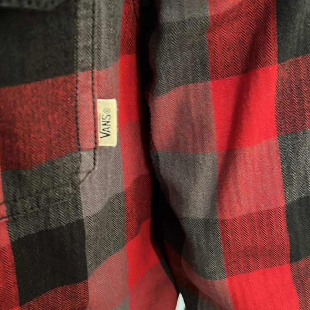 Shirt - Picture 4 of 7